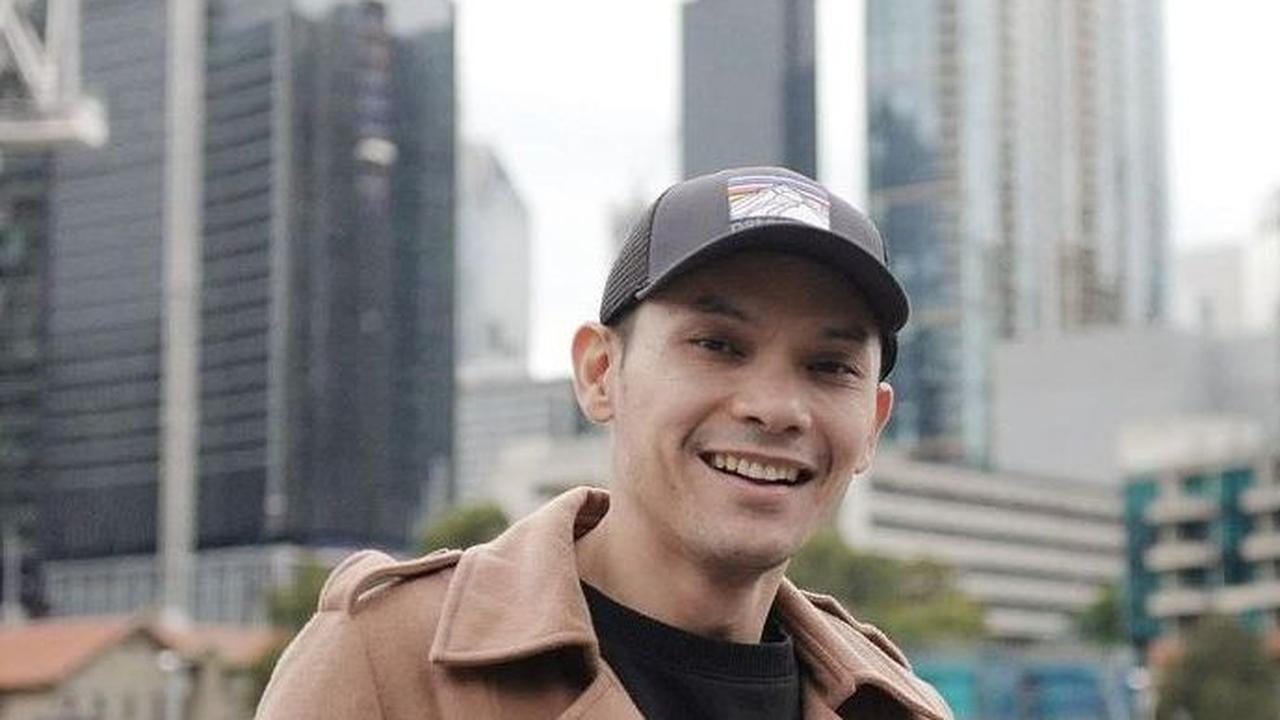 Genap Berusia 40 Tahun, Intip Potret Terbaru Ben Kasyafani yang Awet Muda