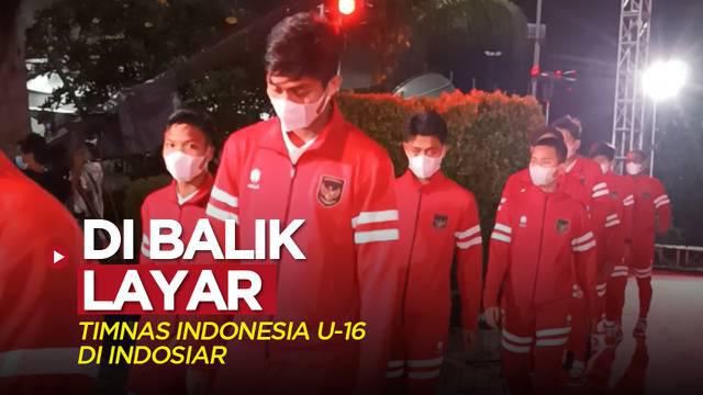 Berita video di balik layar Timnas Indonesia U-16 saat berada di Studio 5 Indosiar untuk Konser 17an Indonesia Juara pada Rabu (17/8/2022) malam hari WIB.