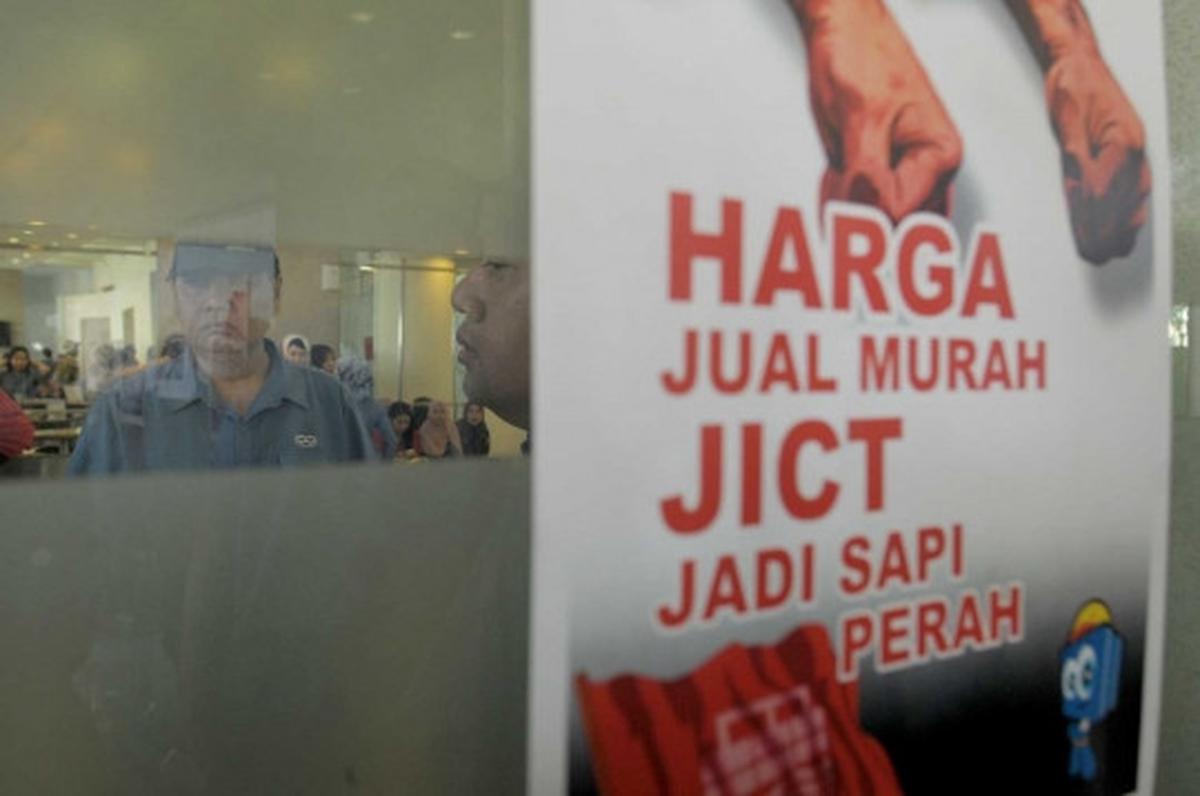 Tuntut penghentian kerja sama asing, karyawan JICT mogok kerja