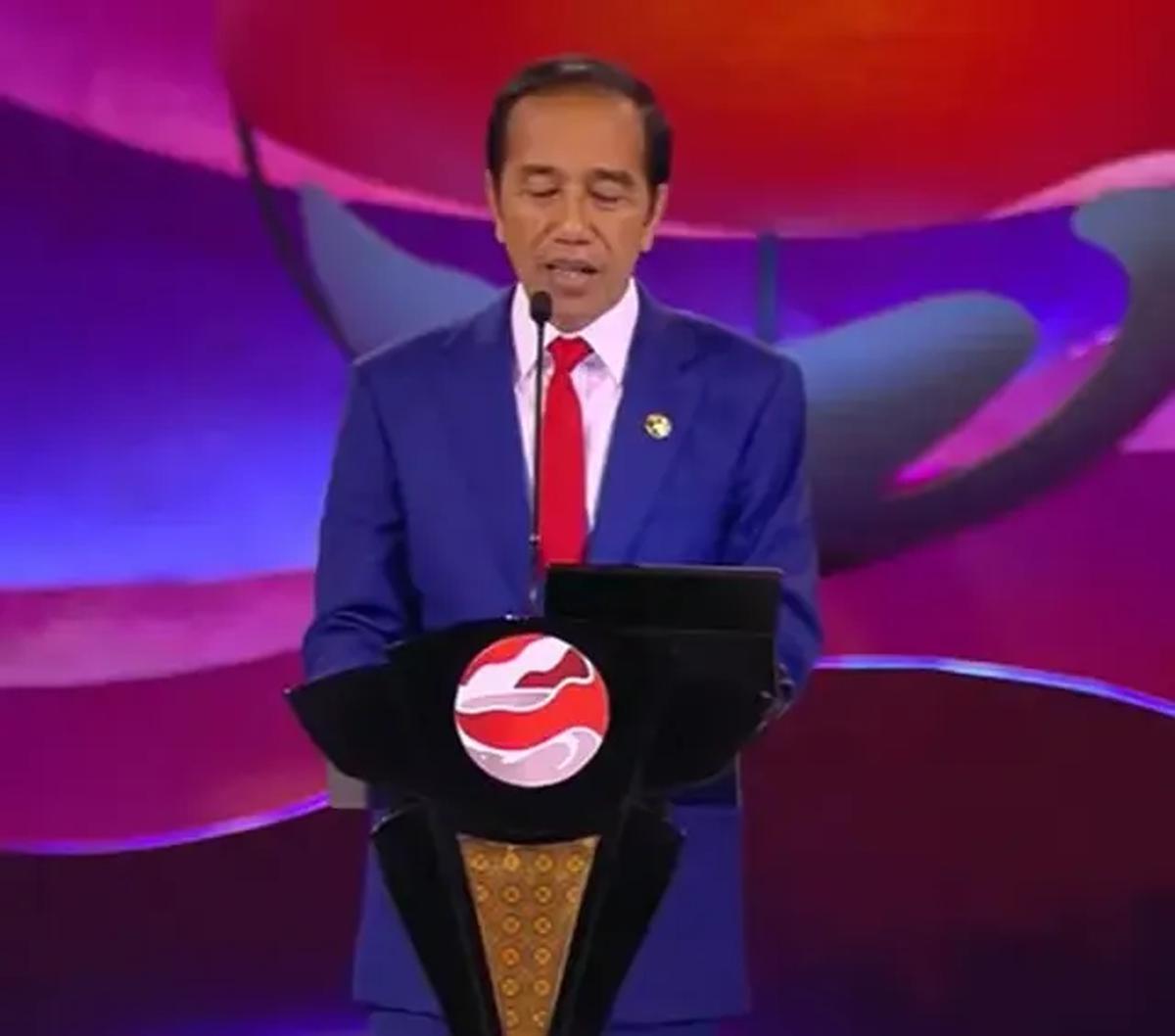 "Indonesia telah mengajukan aplikasi keanggotaan OECD dan telah melakukan berbagai reformasi ekonomi sejalan dengan persyaratan OECD," tutur Jokowi.