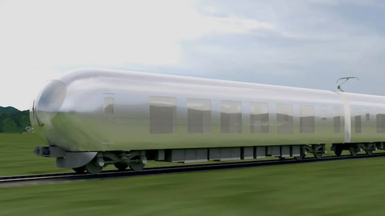 Inilah Kereta Transparan Pertama di Dunia