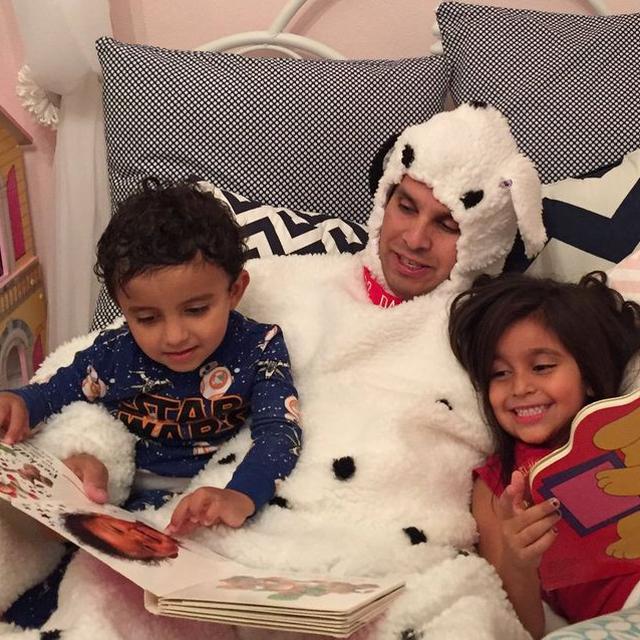 Kocak, 10 Potret Ayah Rela Berdandan Konyol Demi Anaknya