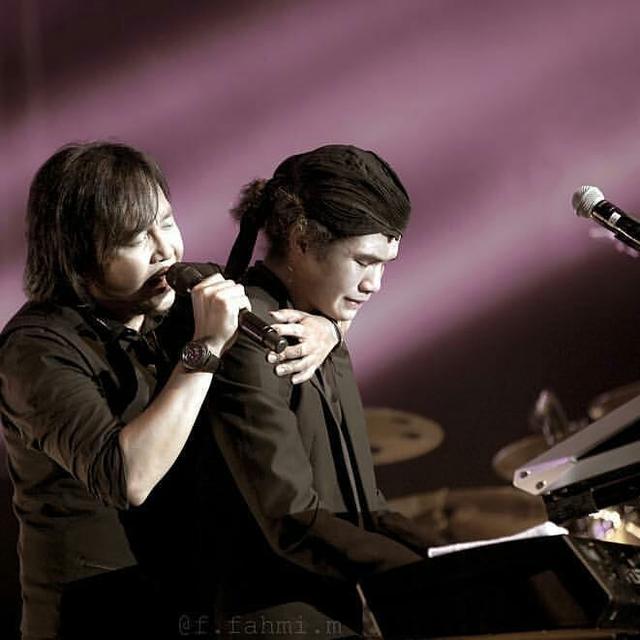 [Fimela] Dul Jaelani konser Dewa 19 di Malaysia