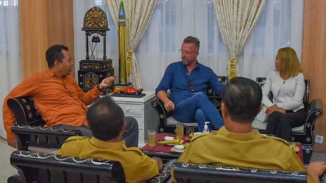 Gubernur NTB Zulkieflimansyah