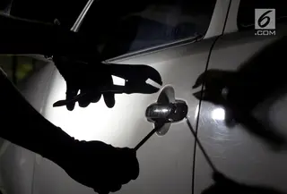 Ilustrasi Foto Pencurian dan Pencongkelan Mobil (iStockphoto)