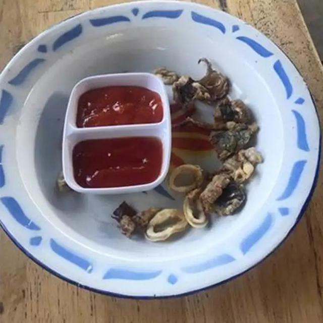 6 Potret Makanan Gagal 'Western' Ini Bikin Senyum Tipis, Penampakan Jauh Beda