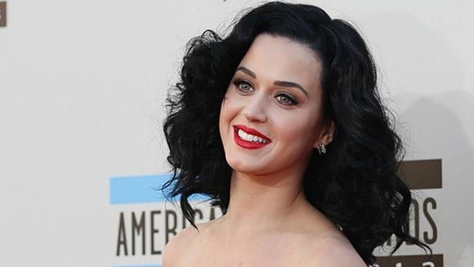 Hormati Pengikutnya Katy Perry Tak Mau Asal Asalan Berkicau Showbiz Liputan6 Com