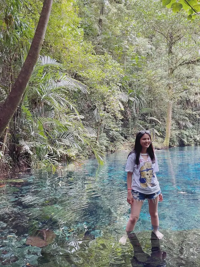 7 Momen Seru Aisyah Aqilah Syuting Sambil Liburan di Papua