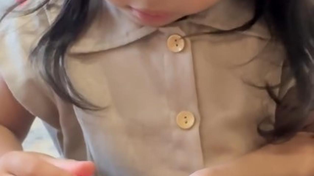 Momen Ameena Kutekin Kuku Atta Halilintar, Cute Pakai Warna Pink