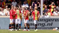 Dean James bersama Go Ahead Eagles saat mengalahkan ADO Den Haag di Eredivisie 2026/2027. (Dok. ga-eagles.nl)