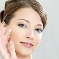 Ilustrasi garis halus di wajah. (Boldsky.com)