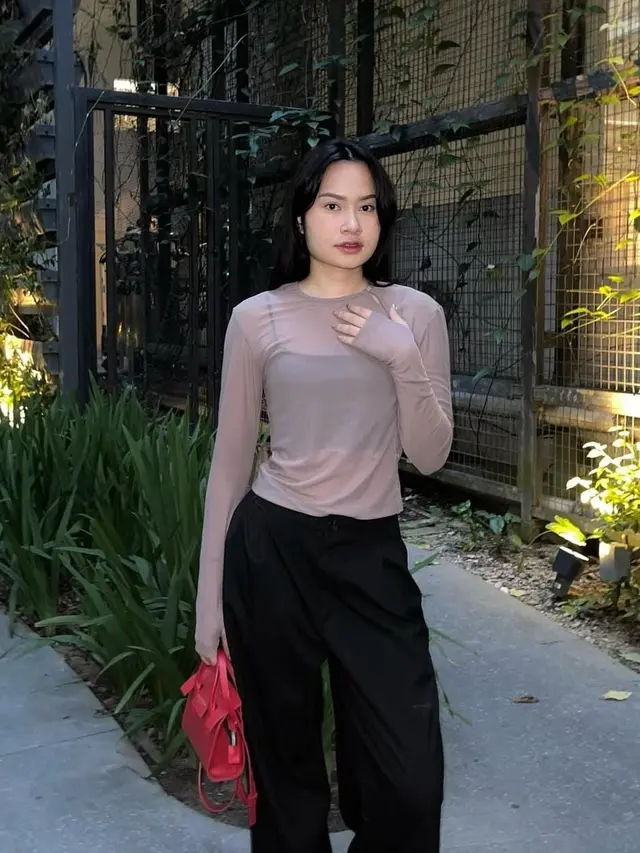 Ilustrasi Satine Zaneta