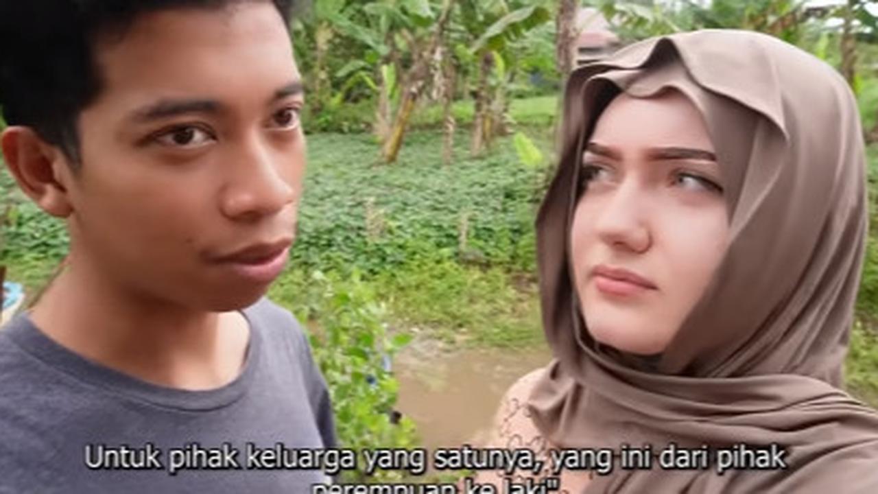 Baru Pertama Kali Selama Hidup, Bule Cantik Mualaf dari Amerika Ini Saksikan Acara Tunangan