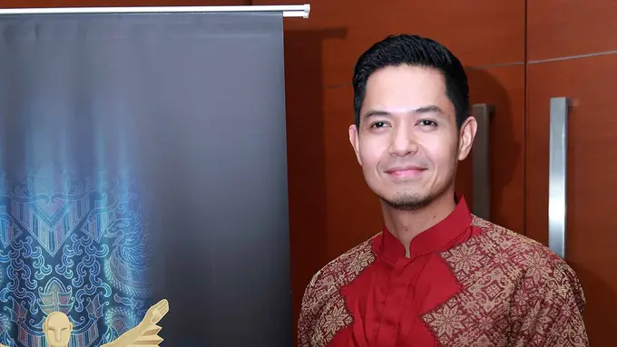 [Bintang] Dude Harlino