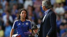 Jose Mourinho Ribut dengan Dokter Cantik Chelsea Eva Carneiro