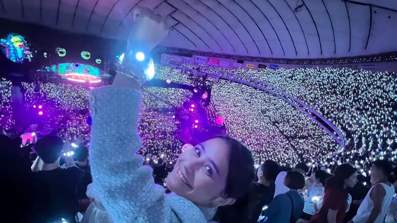 4. Penonton Konser Coldplay akan Pakai Gelang Xyloband