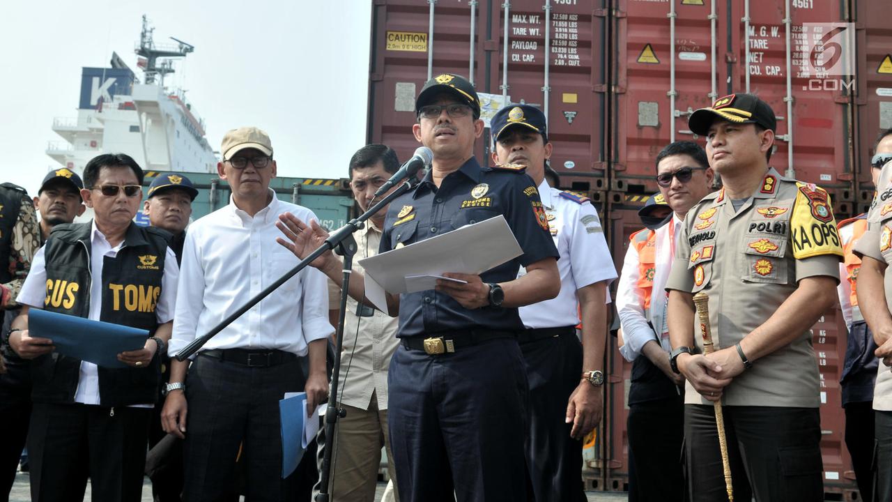 Bea Cukai Kirim Balik 135 Ton Sampah Plastik ke Australia