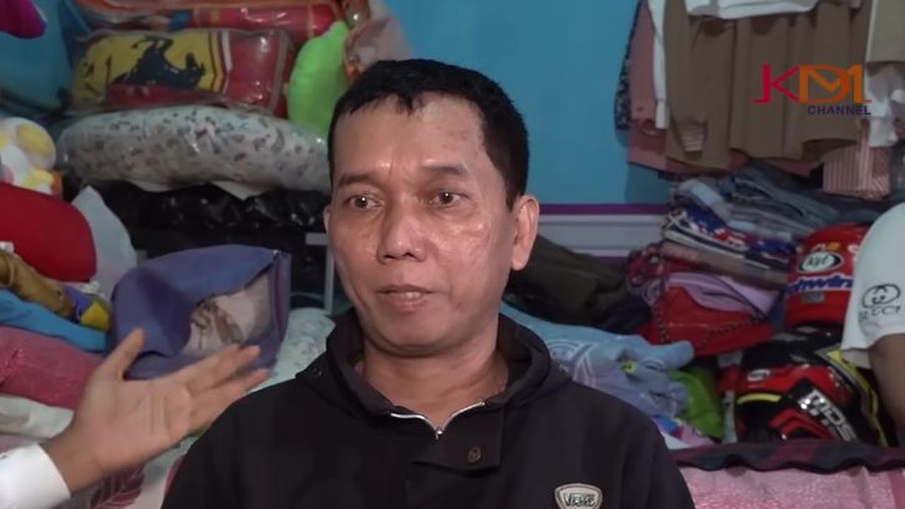 Dari sana lah Pegi berhasil mengumpulkan pundi-pundi rupiah. Ia juga mampu membantu membiayai sekolah adik-adiknya. <br>