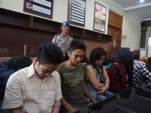 880 Contoh Undangan Esek Esek Terbaru