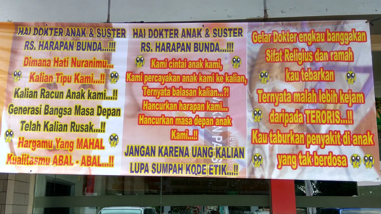 Orangtua korban vaksin palsu mengajukan 7 tuntutan kepada Rumah Sakit Harapan Bunda.