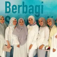 Acara Wardah Berbagi Kebaikan di TMII, 30 Mei 2018. (Anjar Hyana/Bintang.com)