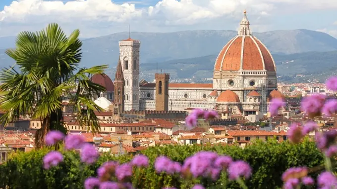 Menyicip Nuansa Liburan Romantis di Tuscany, Italia