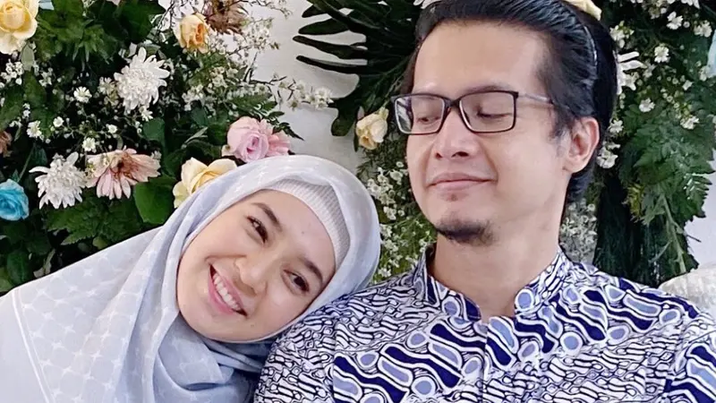 [Fimela] Dhini Aminarti dan Dimas Seto