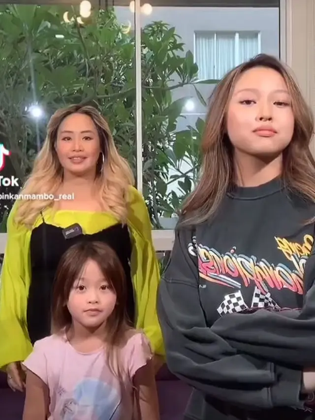 Dituding Tak Membela Anak, Ini 6 Potret Pinkan Mambo dan Michelle Ashley
