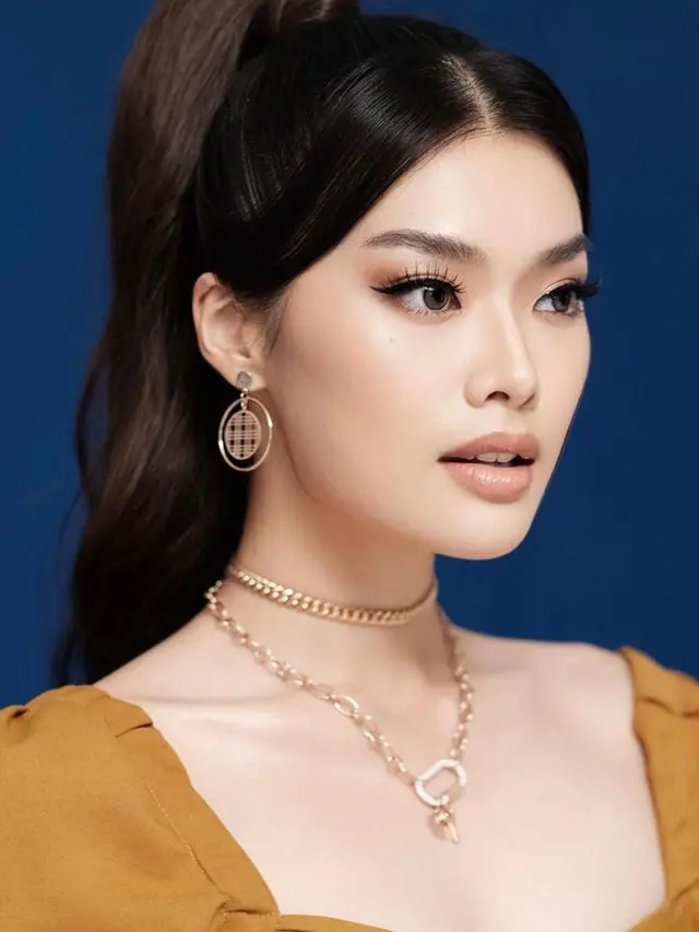 9 Pesona Cantik Carla Yules, Wakil Indonesia yang Sukses Masuk Top 6 Miss World 2021