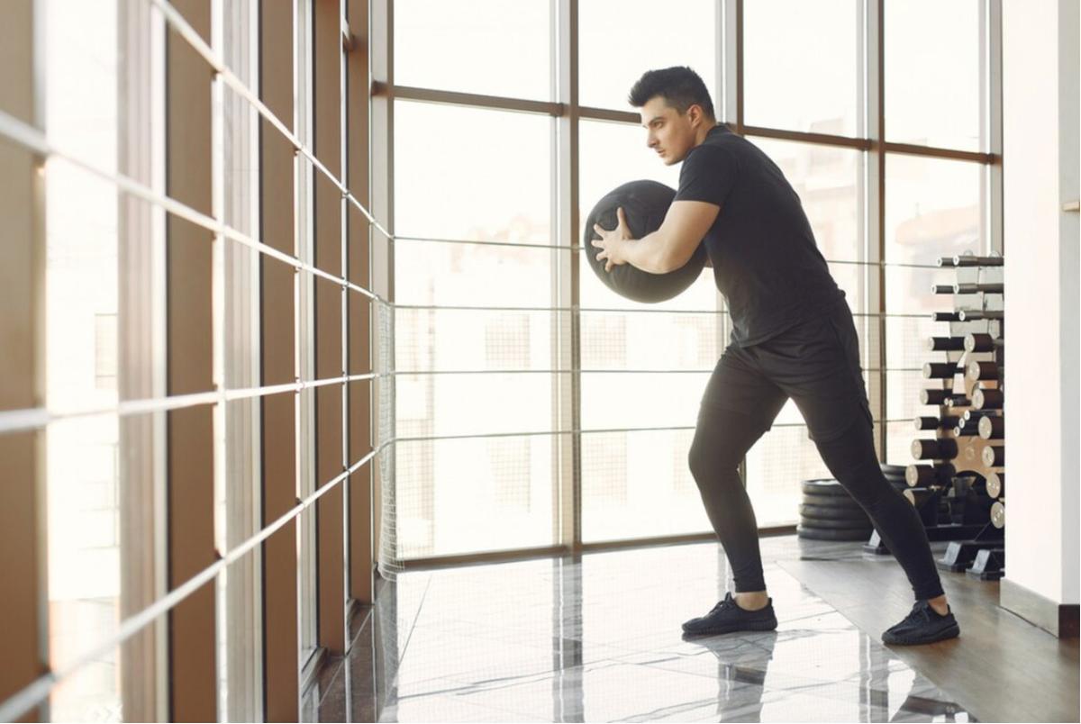medicine ball swing