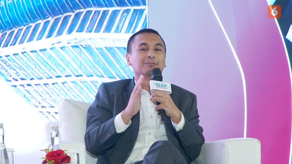 Raditya Dika Pilih Vaksin DBD dan Tipes Agar Tur Stand Up Tetap Prima