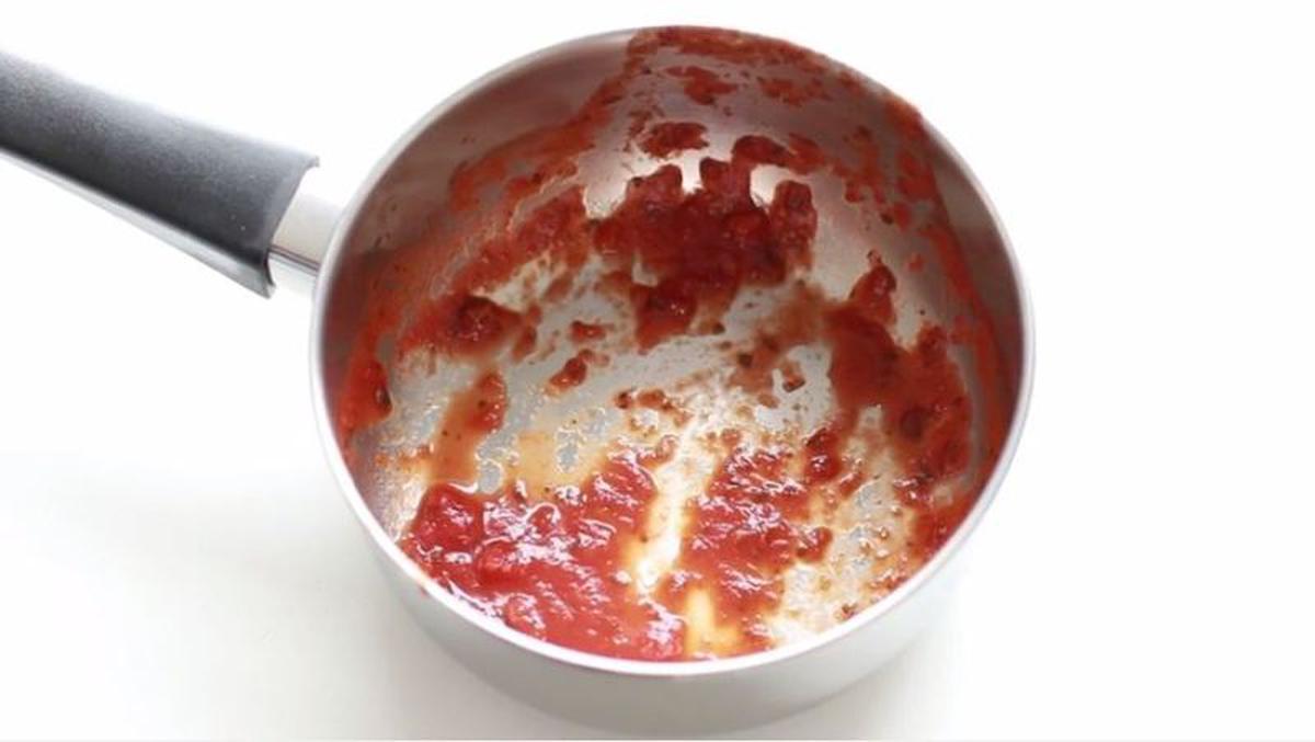 6 Langkah Mudah Cuci Panci Tanpa Merusak Spons