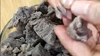 Cuma 12 Menit, Ini Cara Bikin Daging Empuk Hemat Gas Tanpa Presto (Credit: YouTube/Glentina Pasaribu)