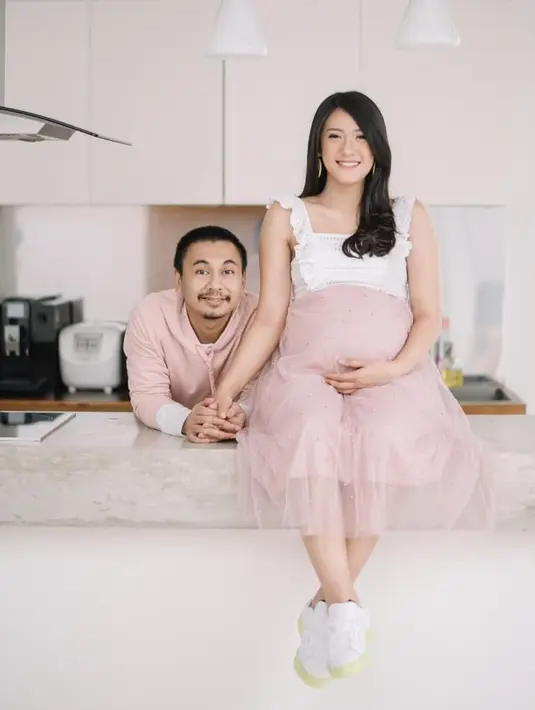 (Instagram/raditya_dika)