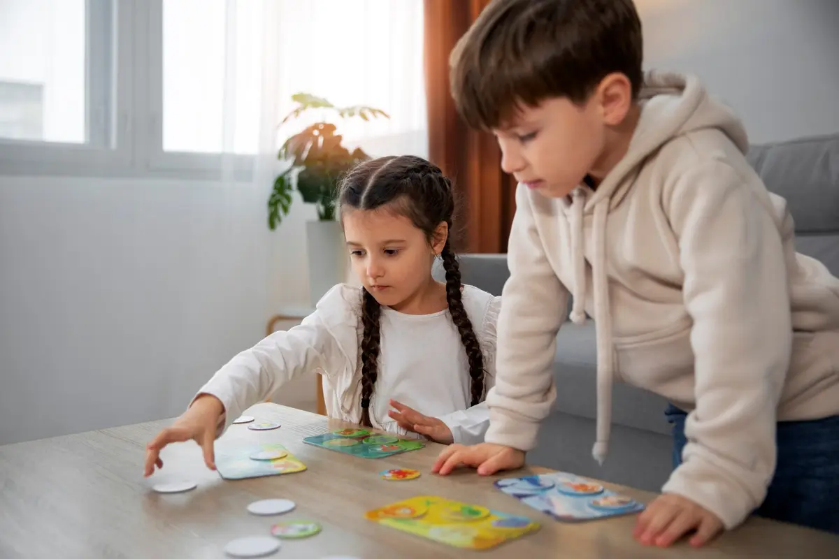 Kenali Aktivitas Seru Sturdy Play Bareng Anak untuk Melatih Batasan Positif Sejak Dini