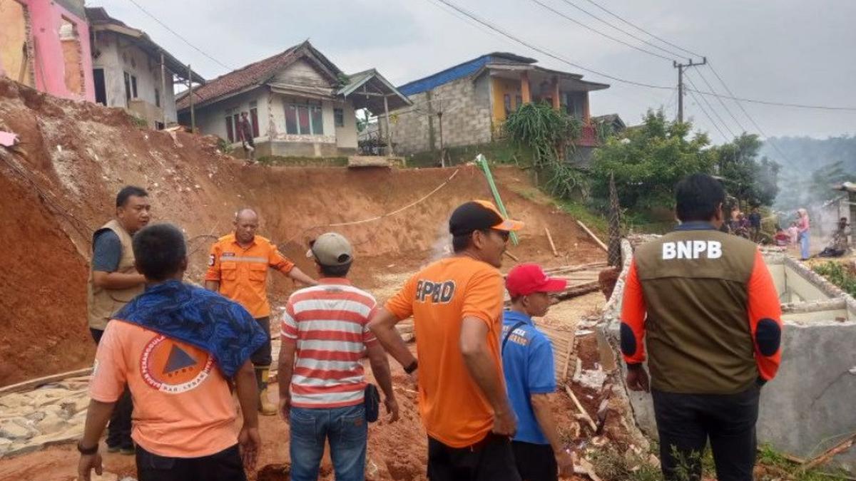 Apa itu Tanah Bergerak, dan Apa Penyebabnya? Perlu Tahu