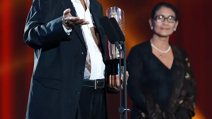 [Bintang] Dedi Sutomo (Pemeran Pria Terbaik)