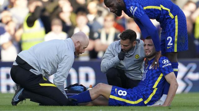 Foto: Momen Menyakitkan Mateo Kovacic usai Mendapatkan Tekel Horor dari Pemain Leeds United di Liga Inggris