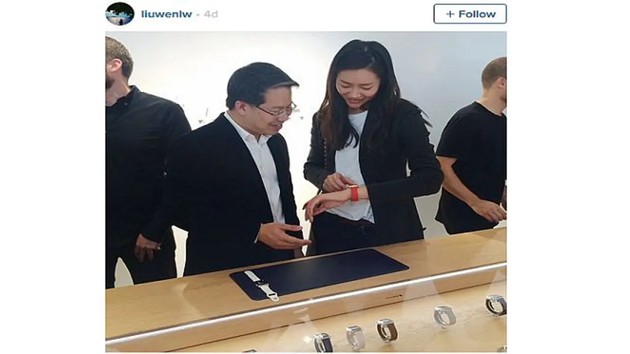 Apple Gaet Model Terkenal Promosikan Smartwatch