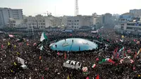Pemakaman Qasem Soleimani di Kerman, Kampung Halamannya Dipenuhi Pelayat