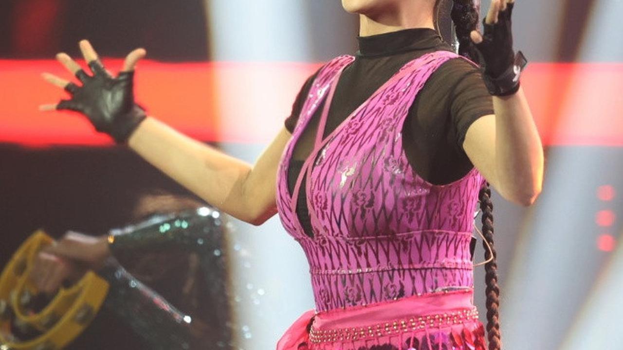 Dewi Perssik Ungkap Momen Spesial Bersama Indosiar di Ulang Tahun Ke-30, Perlakukan Artis Secara Profesional Meski Banyak Tantangan Unik