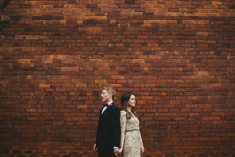 4 hal yang bisa didapatkan para pasangan yang memutuskan untuk menikah muda. (Foto: unsplash.com)