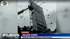Aksi itu adalah untuk menarik minat masyarakat terhadap iklan tersebut.