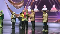 Calon Bupati Kamarudin Muten berhasil meraih penghargaan di Anugerah Pemimpin Daerah Awards 2024. (Ist).