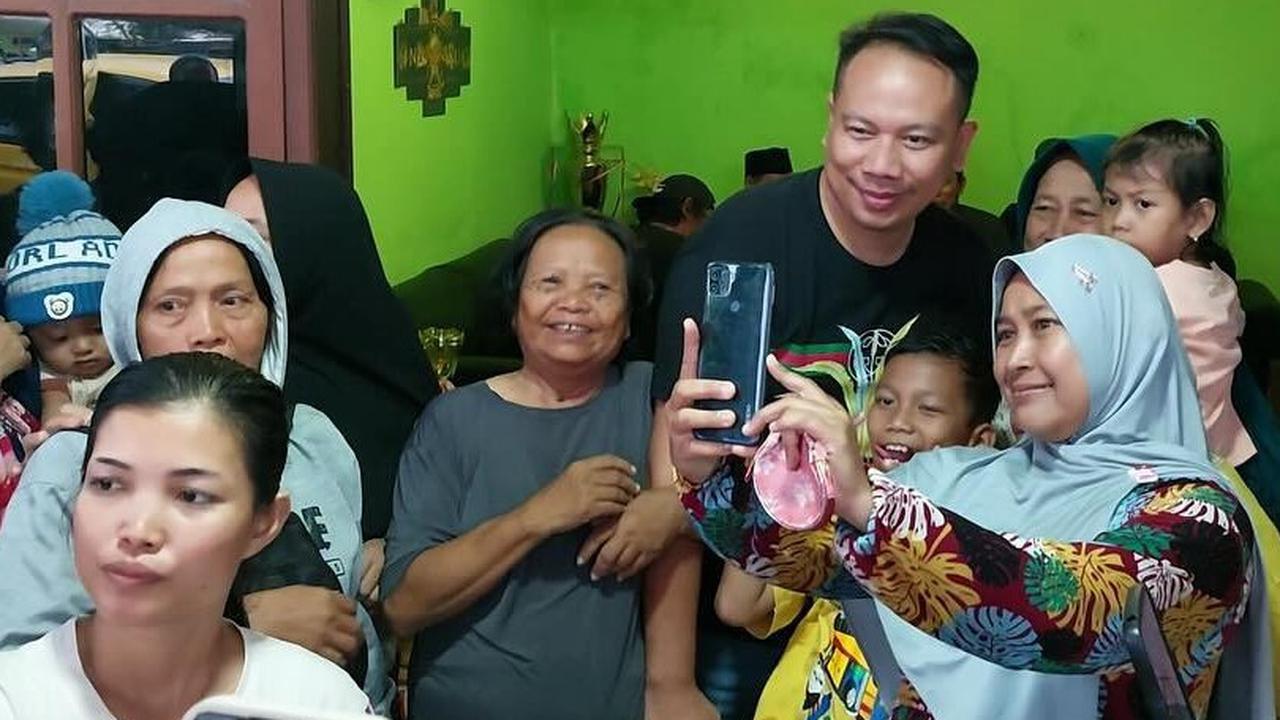 Vicky Prasetyo Maju jadi Calon Bupati