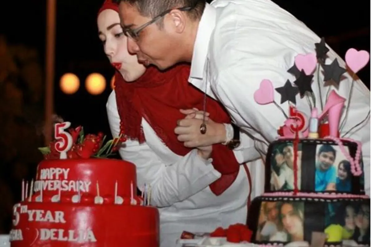 Adelia Wilhelimina dan Pasha Ungu