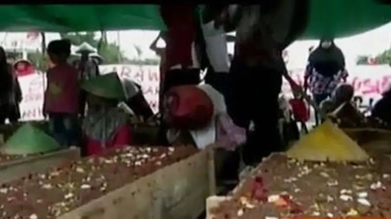  Petani Kubur Diri 