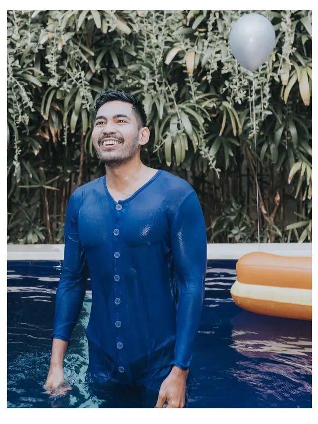 Jalani Suntik Botoks, Ini 7 Potret Terbaru Robby Purba