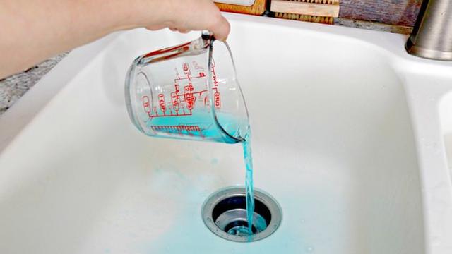 4 Kegunaan Obat Kumur Untuk Kebersihan