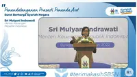 Menteri Keuangan (Menkeu) Sri Mulyani Indrawati menandatangani Prasasti Penanda Aset Surat Berharga Syariah Negara (SBSN) di Institut Teknologi Kalimantan (ITK), Rabu (5/1/2022).